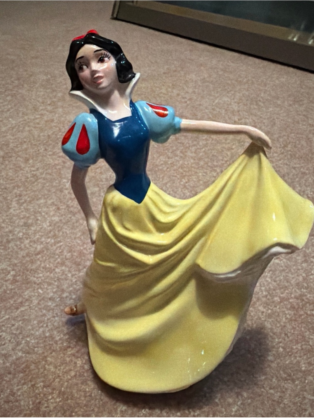 Vintage Schmid Walt Disney Snow White figurine Someday My Prince Will Come 8"